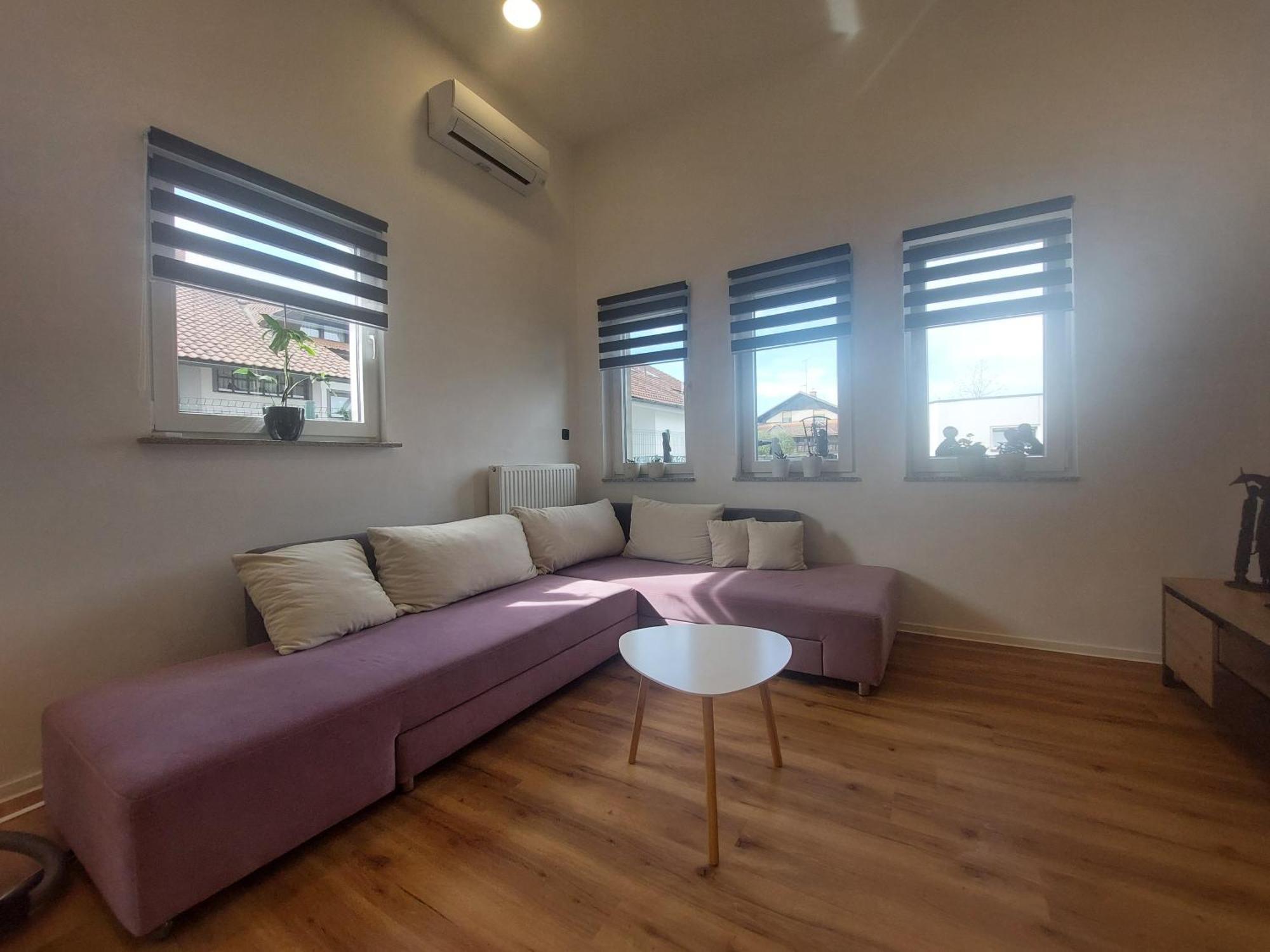 Spring And Summer Apartment Near Ljubljana With Free Secure Parking Domžale Exteriör bild